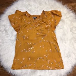 Express sleeveless top.